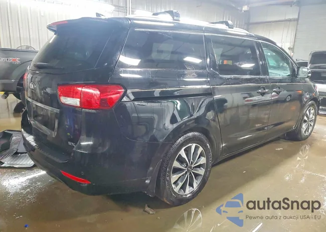 KNDMC5C14F6029677: 75683965