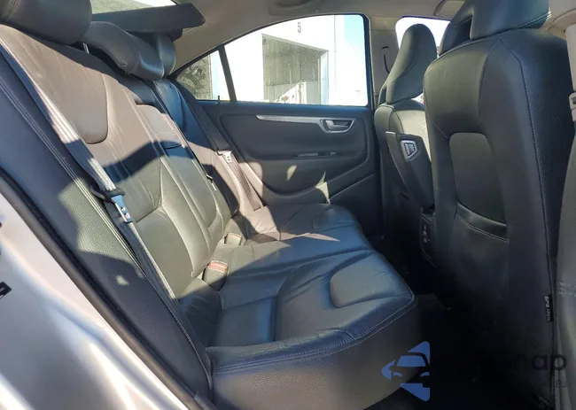 YV1RS592282688967: 78694945