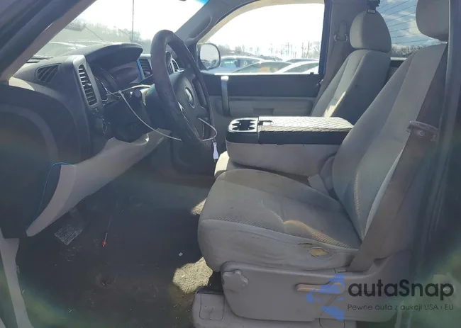 1GCEK14038Z219834: 77709265