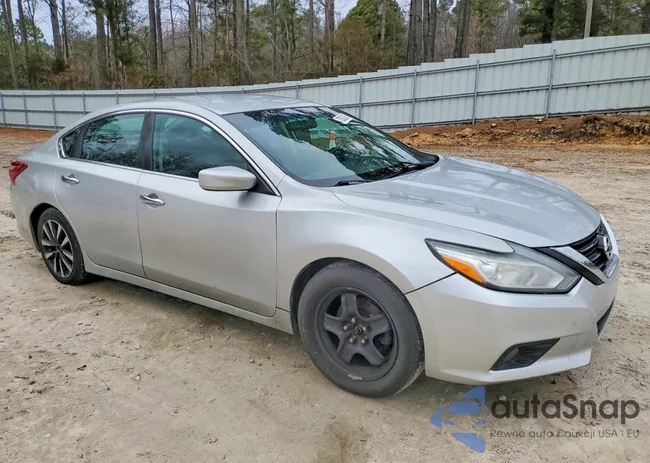 1N4AL3AP3JC190035: 78208265