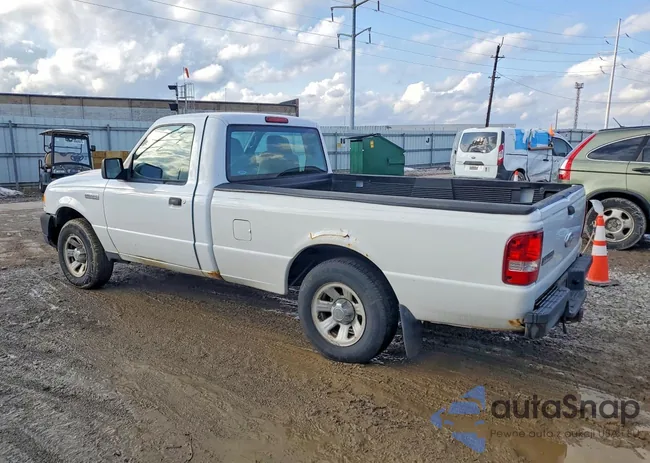 1FTYR10D98PB10131: 76870435