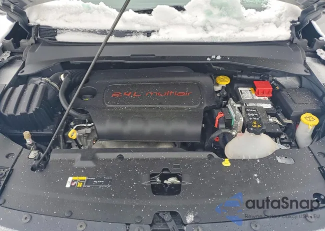 3C4NJDFB3NT208046: 75741395