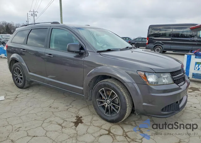 3C4PDCABXJT347022: 77962105