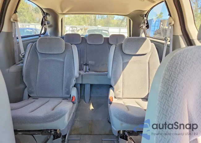 2C4GP44R25R598034: 77678995