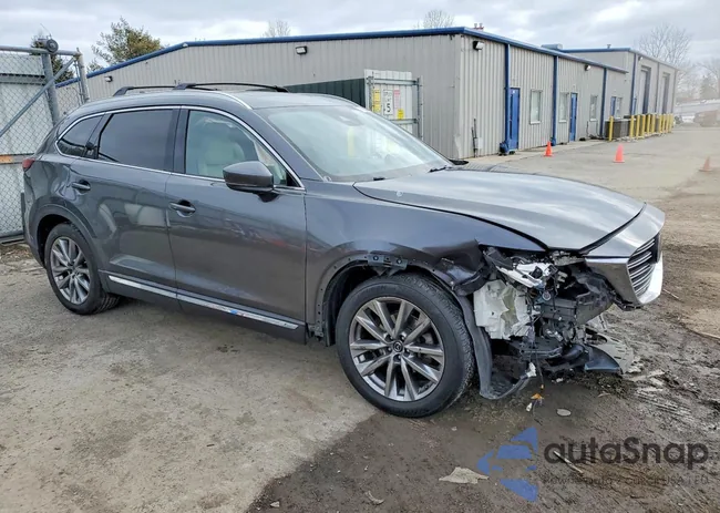 JM3TCBDY3J0201304: 77135555