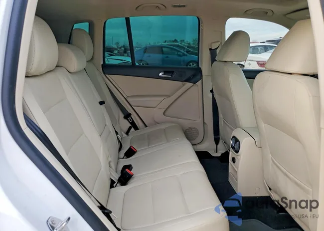 WVGAV3AX8DW563900: 78072705