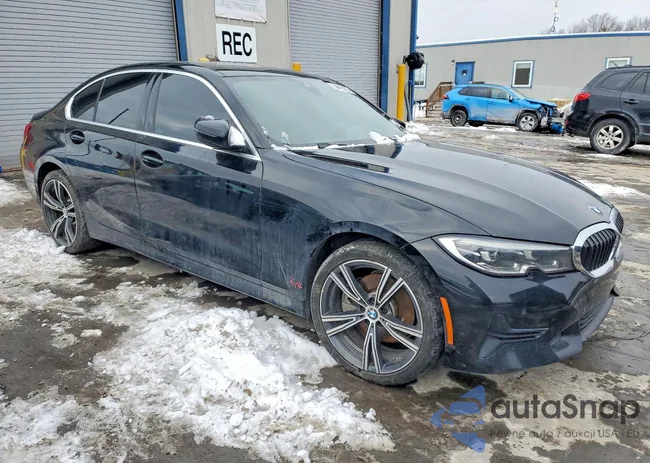 WBA5R7C5XKFH23172: 74415355