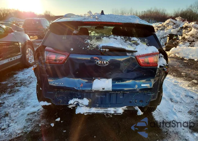 KNDCB3LC2J5154860: 74621445