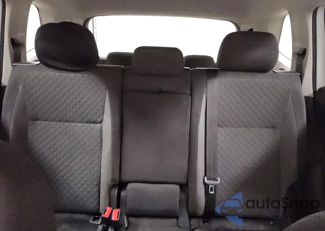 3VV1B7AX5JM014155: 96065605