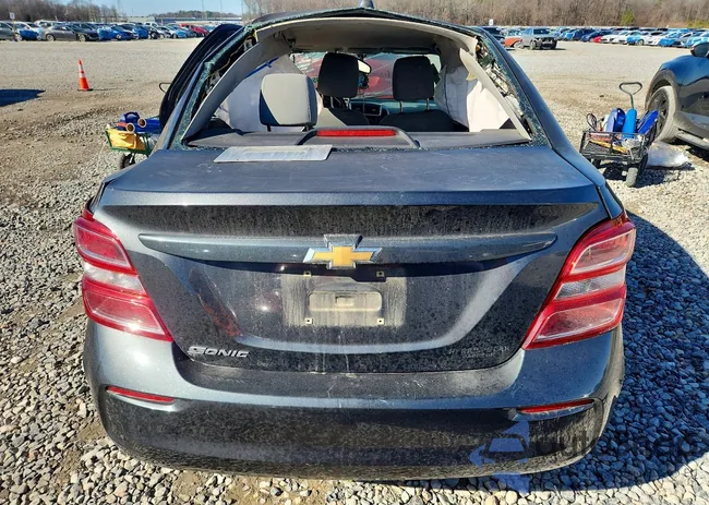 1G1JB5SH7H4174076: 77120545