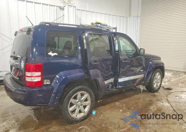 1C4PJMAK6CW195543: 75450355