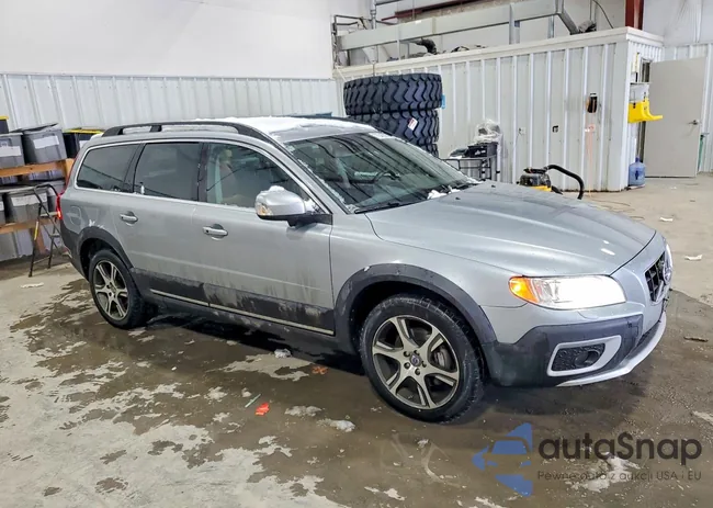 YV4902BZ0C1139104: 77345075