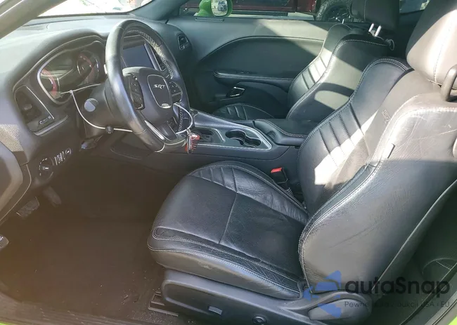 2C3CDZC9XFH714064: 75657965