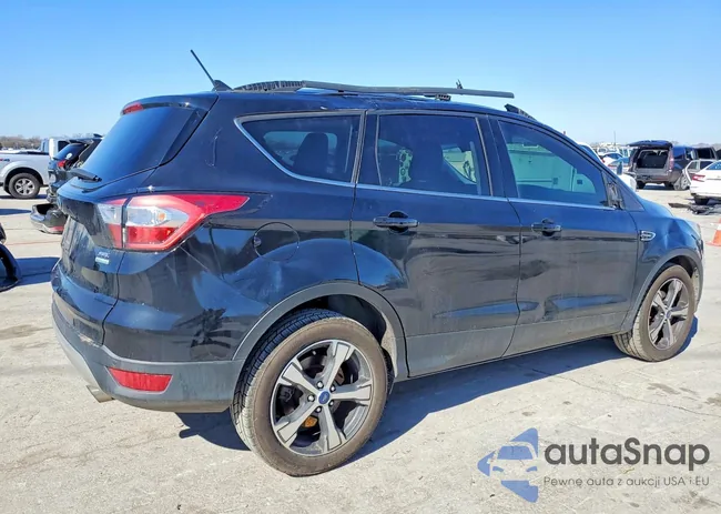 1FMCU0HD8JUA48425: 77164185