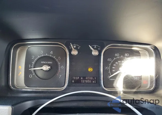 2LMDU88C49BJ09494: 78523265