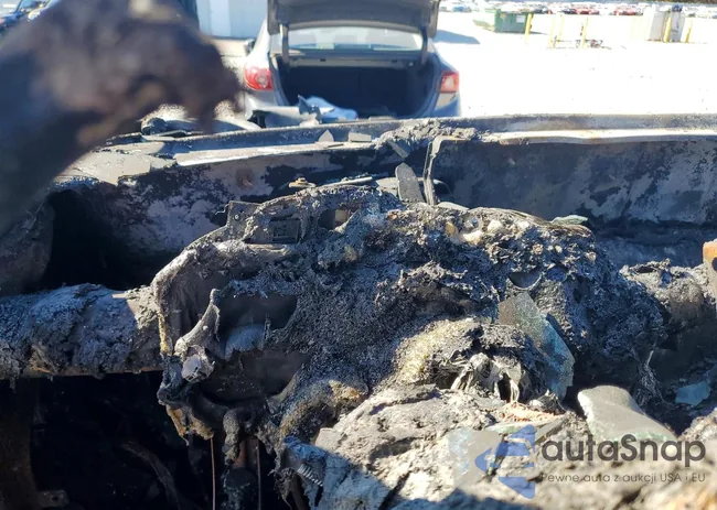 1FTPW14584KB13536: 75810055