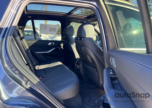 5UXCR6C00M9F40954: 76462985