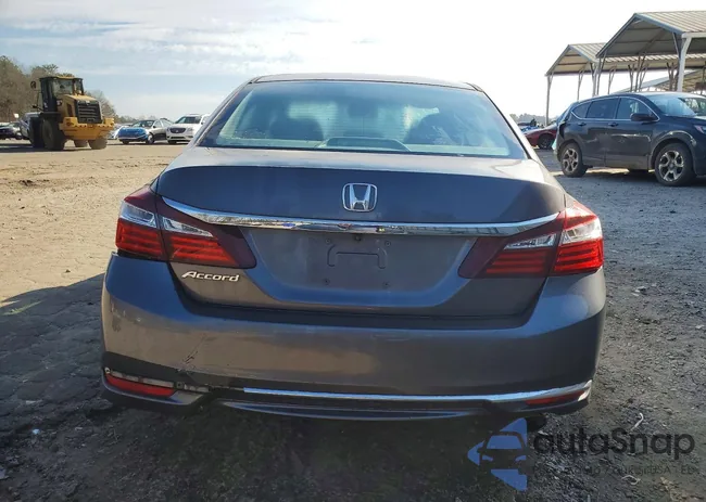 1HGCR2F39HA096816: 75356375