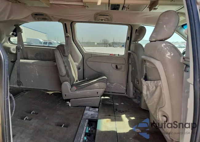 2C4GP54L25R243334: 76652875