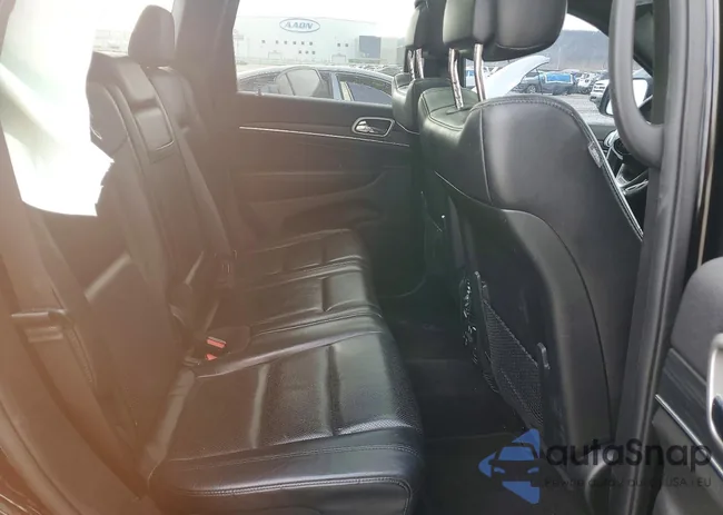 1C4RJFBG0KC627624: 75989115