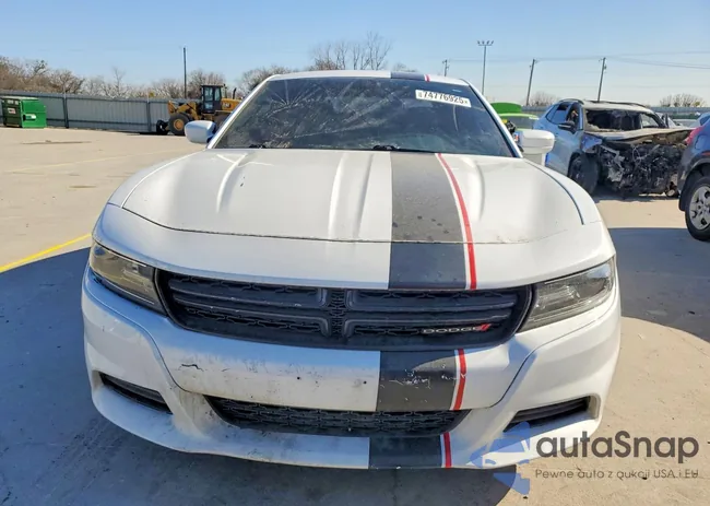 2C3CDXBG2KH754928: 74776925