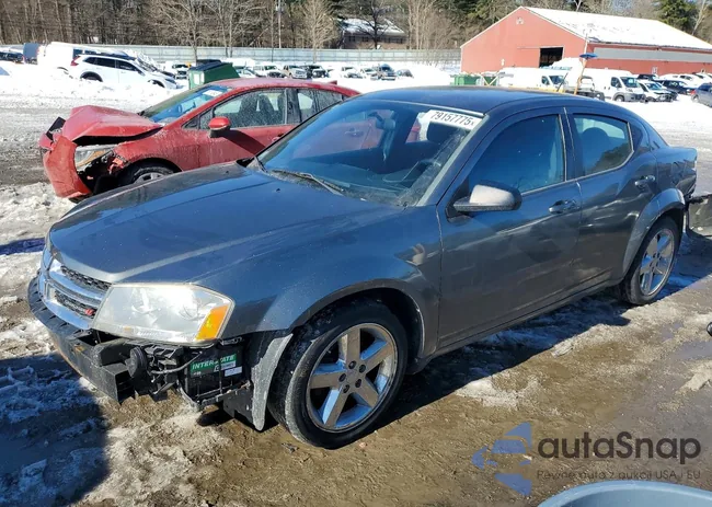 1C3CDZAB8DN702473: 79157775