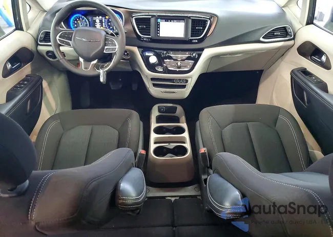 2C4RC1CG5PR529702: 76351405