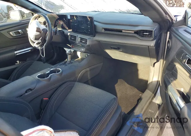 1FA6P8TH2S5100067: 78479115