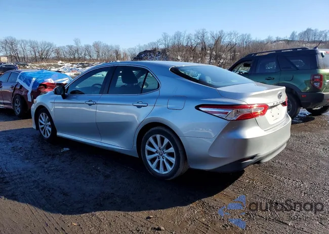 4T1B11HK5JU590719: 79448935