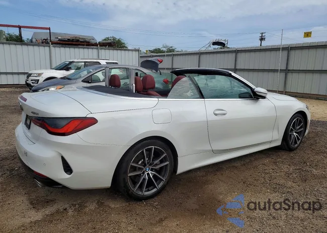 WBA33DB04SCU58678: 77228165