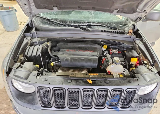 ZACNJDAB3MPM22318: 77871485