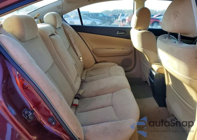 1N4AA51E19C828911: 76651635