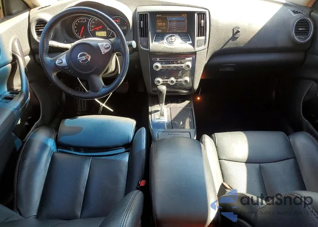 1N4AA5AP9EC457573: 77770255