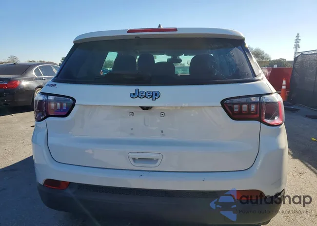 3C4NJCABXJT165367: 76468175