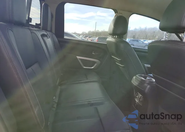 1N6BA1F2XGN511844: 76742395