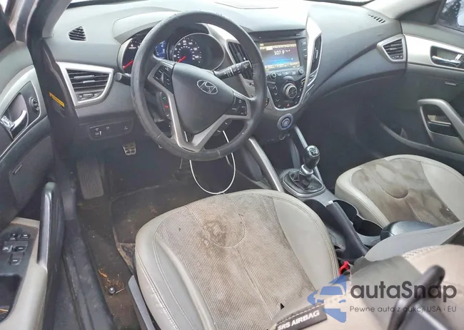 KMHTC6AD9CU067780: 76326955