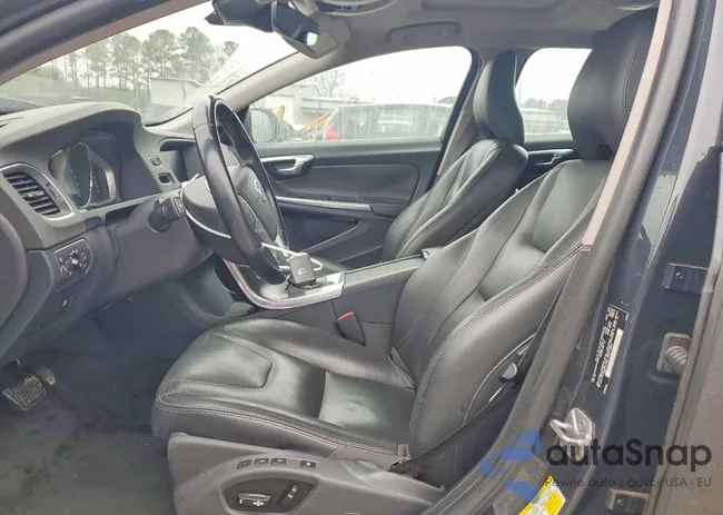 YV140MEK9F1249980: 75802345