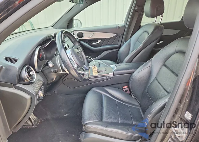 W1N0G8DB4NV334069: 79324235