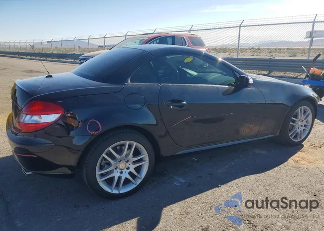 WDBWK56F88F188898: 76558675