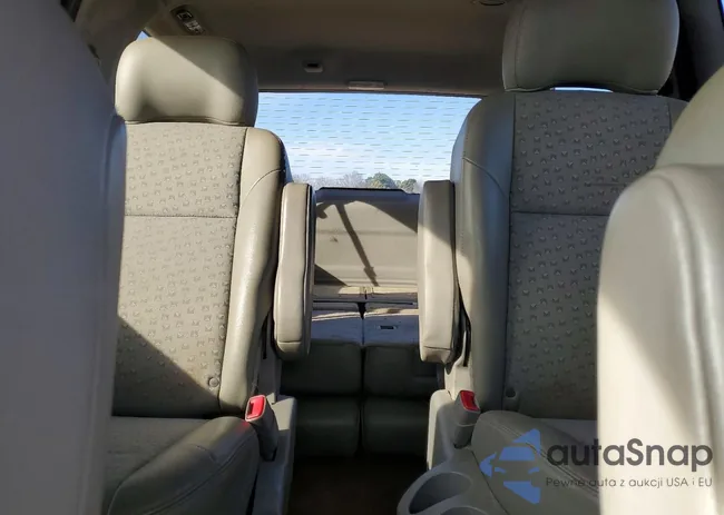 1GNDV331X8D146703: 76317365