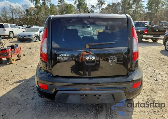 KNDJT2A59D7627973: 77156015