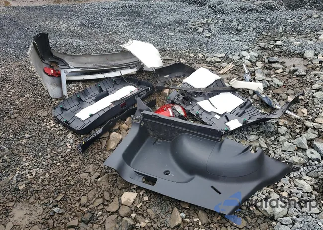 5J6RM4H75FL126053: 75577275