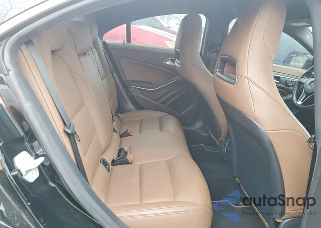 WDDSJ4EB5EN061917: 76225755