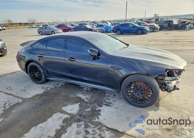 WDD7X6BB7KA004139: 77631385