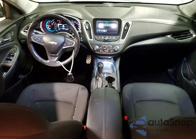 1G1ZE5ST3HF133026: 75951695