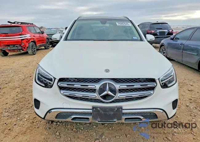 W1N0G8DB0LF792926: 76982945