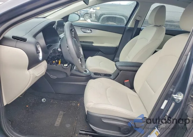 3KPF24AD2PE565297: 75423215