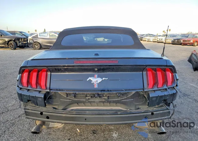 1FATP8UHXL5138018: 73936565