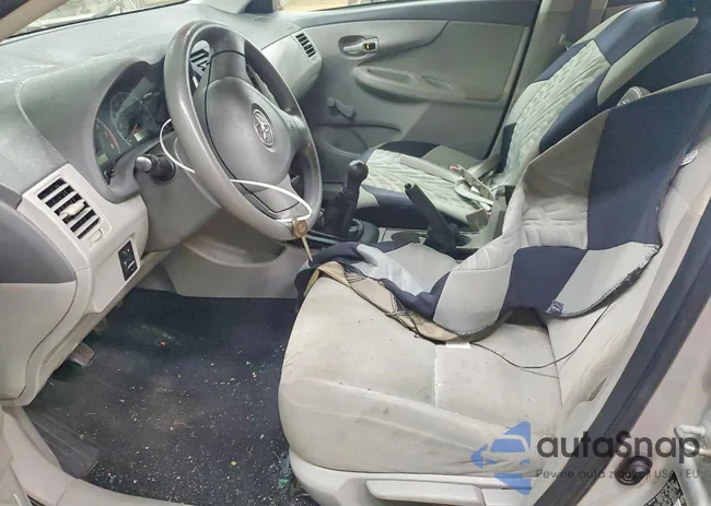 2T1BU40E59C138670: 78181175