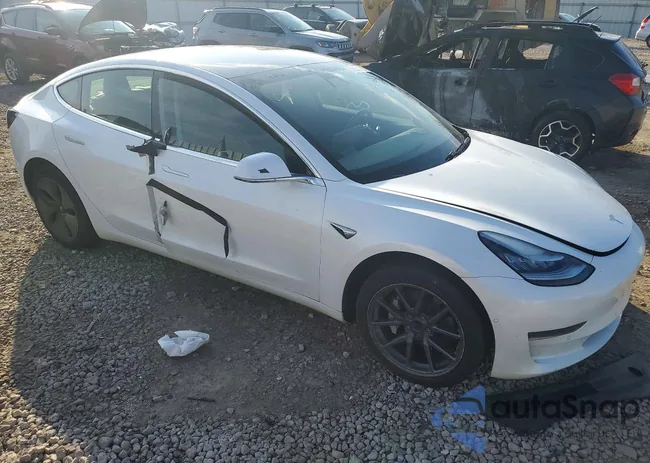 5YJ3E1EA5LF612996: 79061335